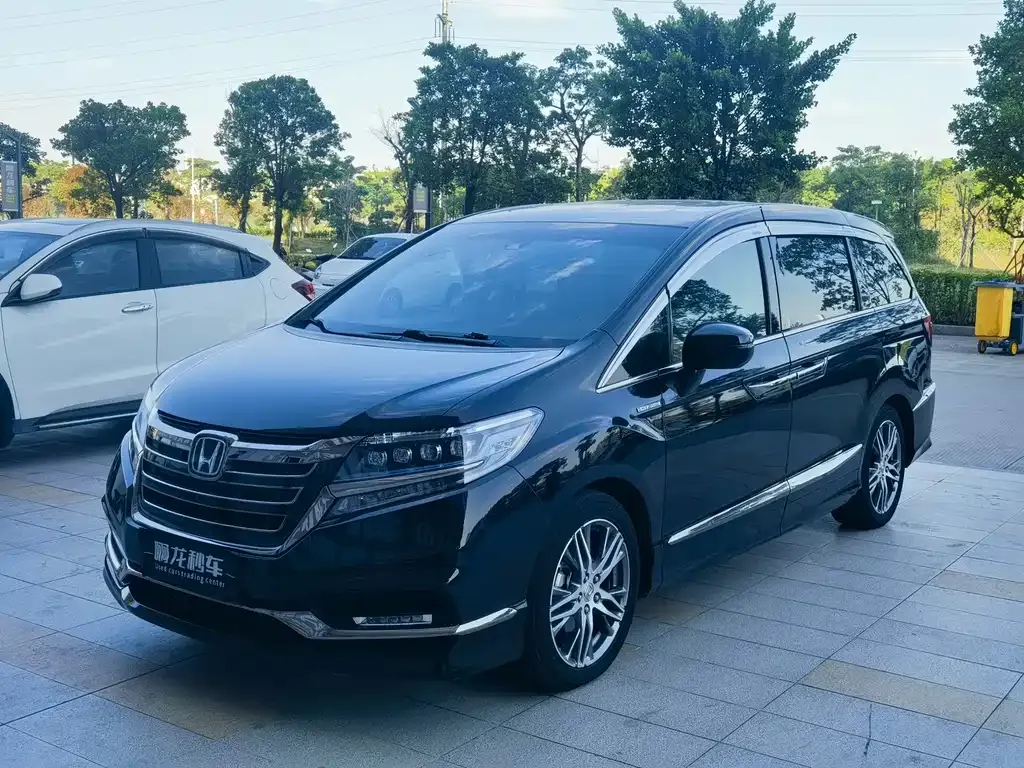 Honda Elysion 2021 из CN, фото 1