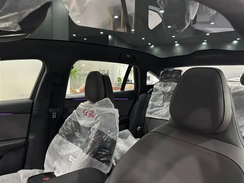 Hongqi EH7 2025 из CN, фото 8