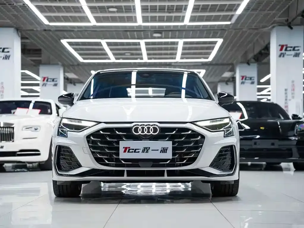 Audi A3 2025 из CN, фото 2