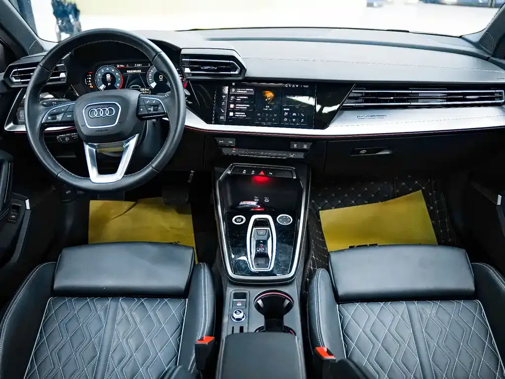 Audi A3 2025 из CN, фото 5