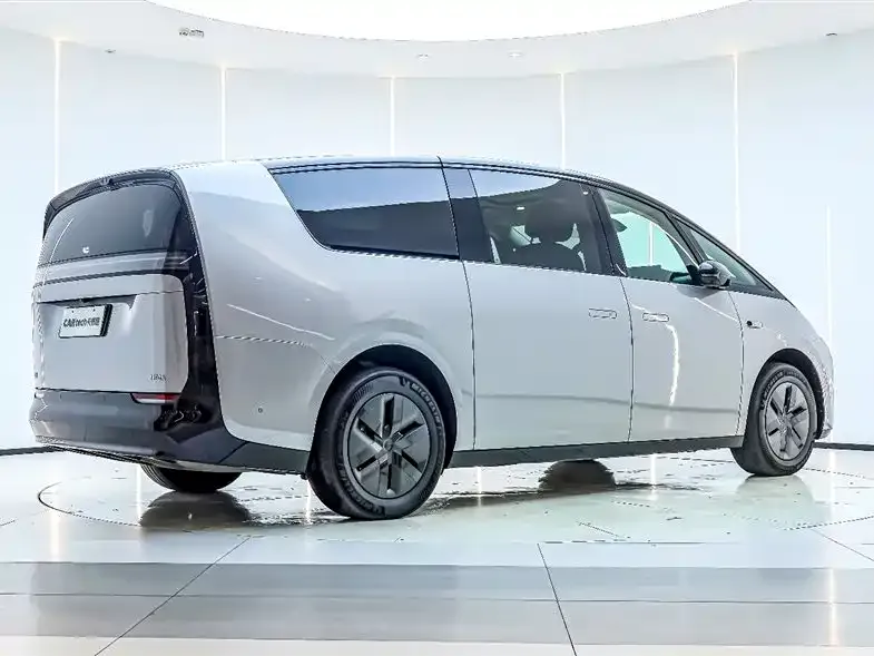 Li Auto MEGA 2024 из CN, фото 5