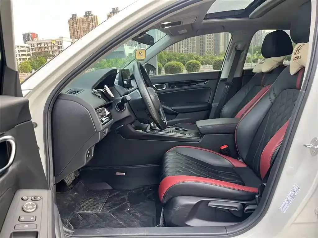 Honda Civic 2024 из CN, фото 4