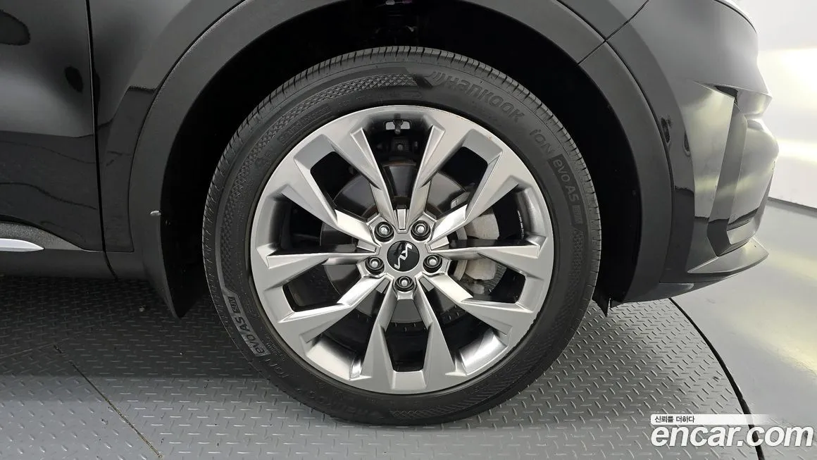 Kia Sorento — фото 5