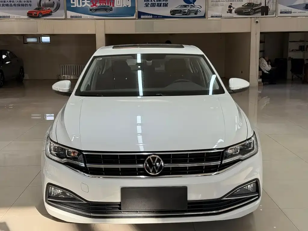 Volkswagen Bora 2021 из CN, фото 2