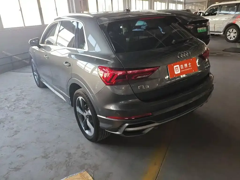 Audi Q3 2021 из CN, фото 3