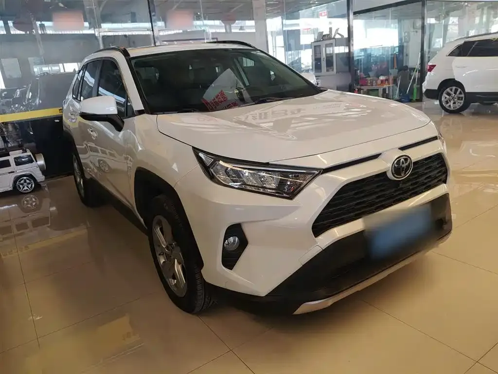 Toyota RAV4 2022 из CN, фото 4