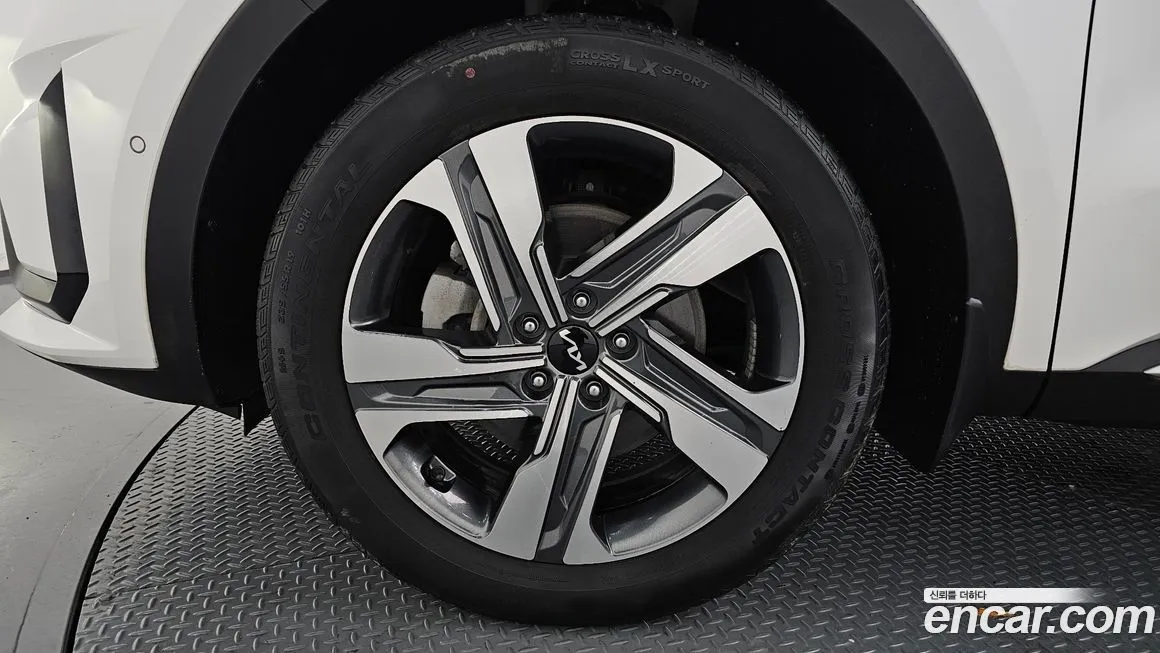 Kia Sorento — фото 5