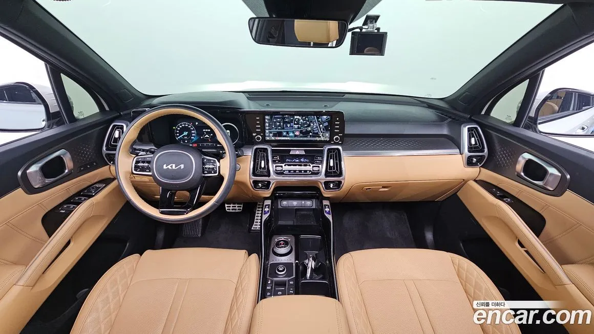Kia Sorento — фото 7