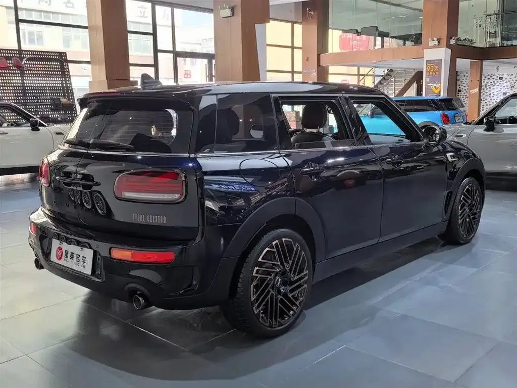 [object Object] Mini Clubman 2024 из CN, фото 5