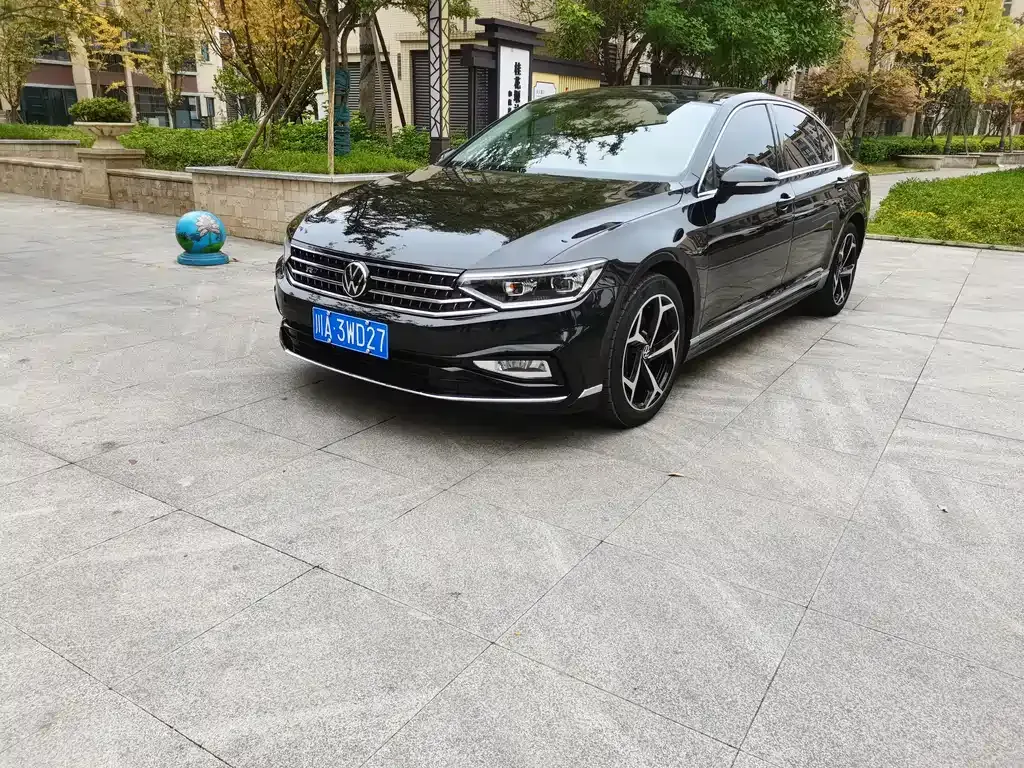 Volkswagen Magotan 2023 из CN, фото 2