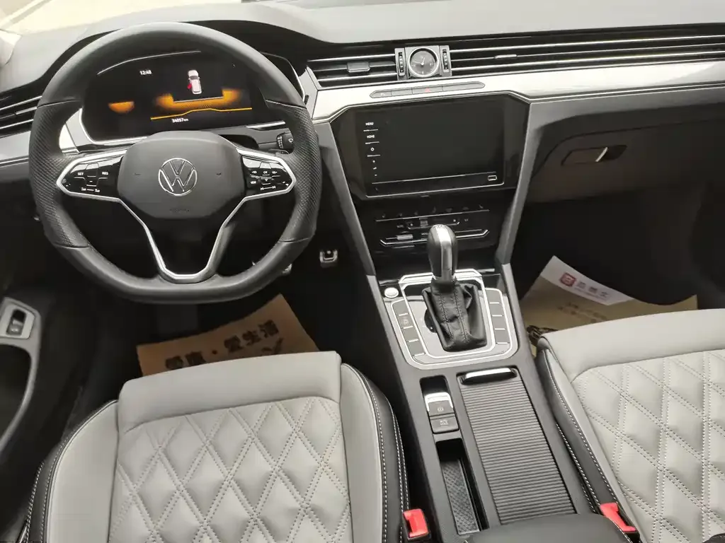 Volkswagen Magotan 2023 из CN, фото 9