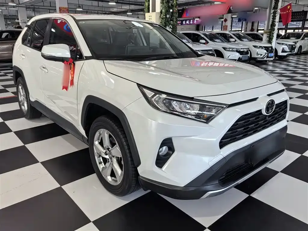 Toyota RAV4 2021 из CN, фото 9