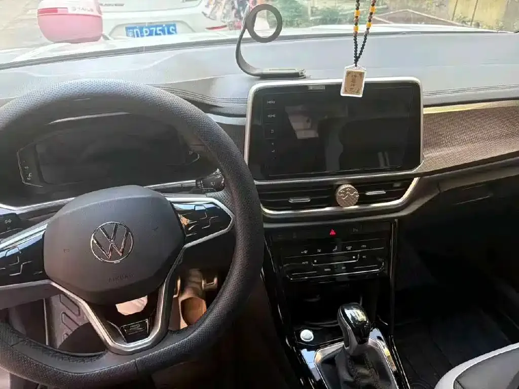 Volkswagen T-Roc 2023 из CN, фото 5