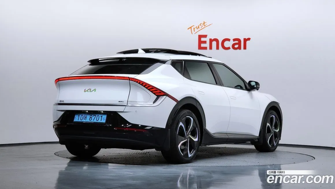 Kia EV6 — фото 2