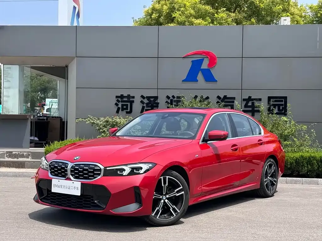 BMW 3 Series 2023 из CN, фото 1