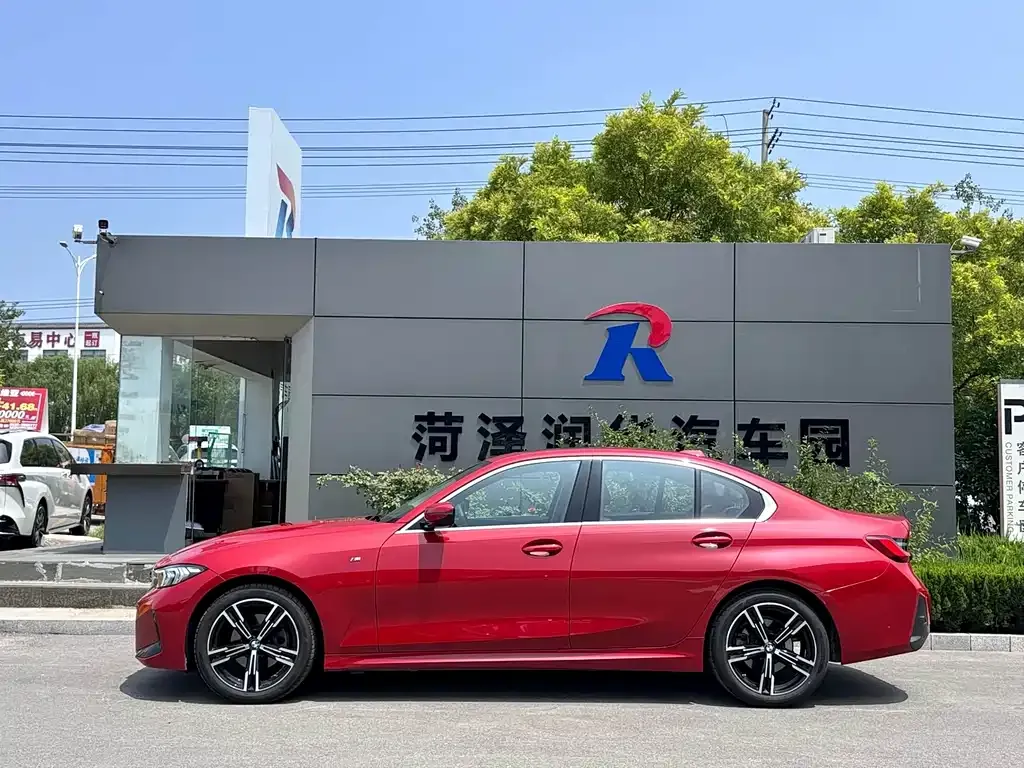 BMW 3 Series 2023 из CN, фото 3