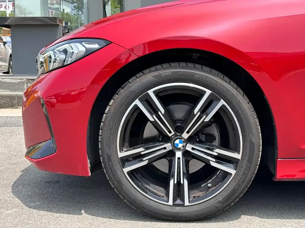 BMW 3 Series 2023 из CN, фото 4