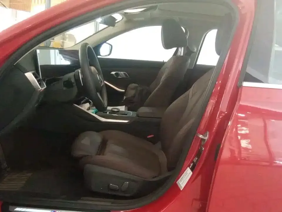 BMW 3 Series 2023 из CN, фото 8