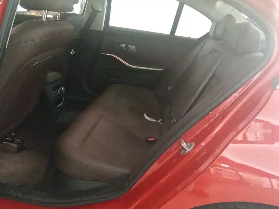 BMW 3 Series 2023 из CN, фото 9