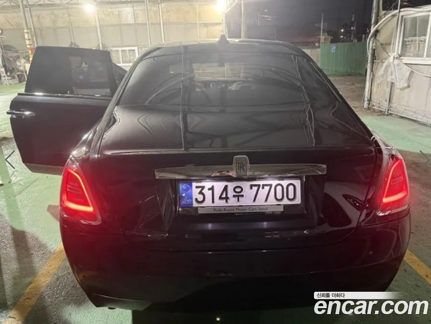 Rolls-Royce Ghost 2021 из KR, фото 3