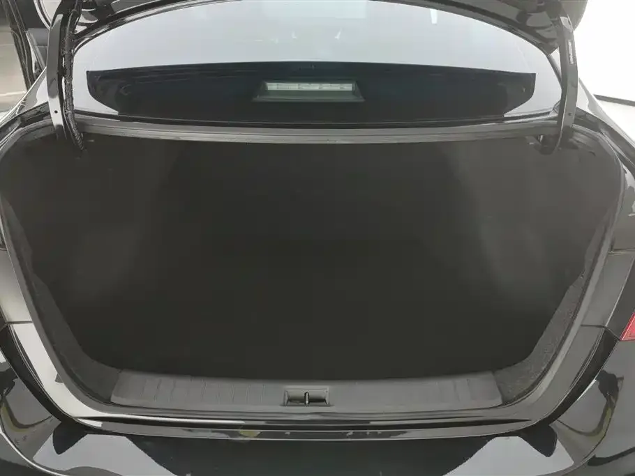 Nissan Sylphy 2024 из CN, фото 4
