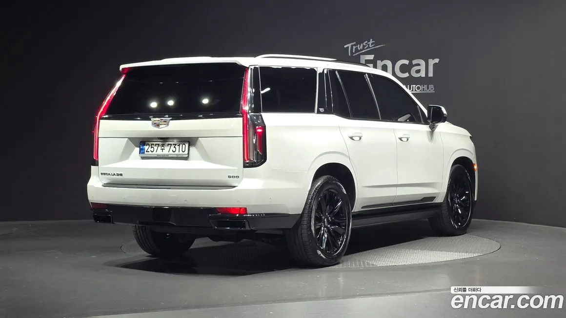 Cadillac Escalade 2022 из KR, фото 2