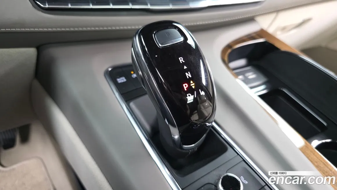 Cadillac Escalade 2022 из KR, фото 9