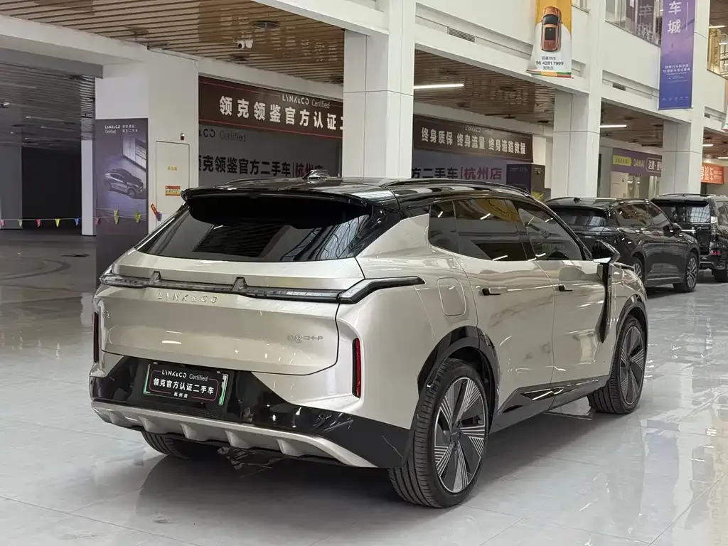 Lynk & Co 08 EM-P 2023 из CN, фото 4