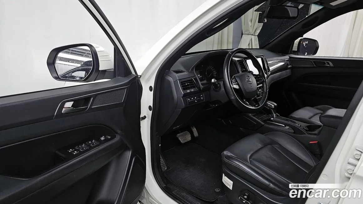 KG Mobility (Ssangyong) Rexton — фото 10