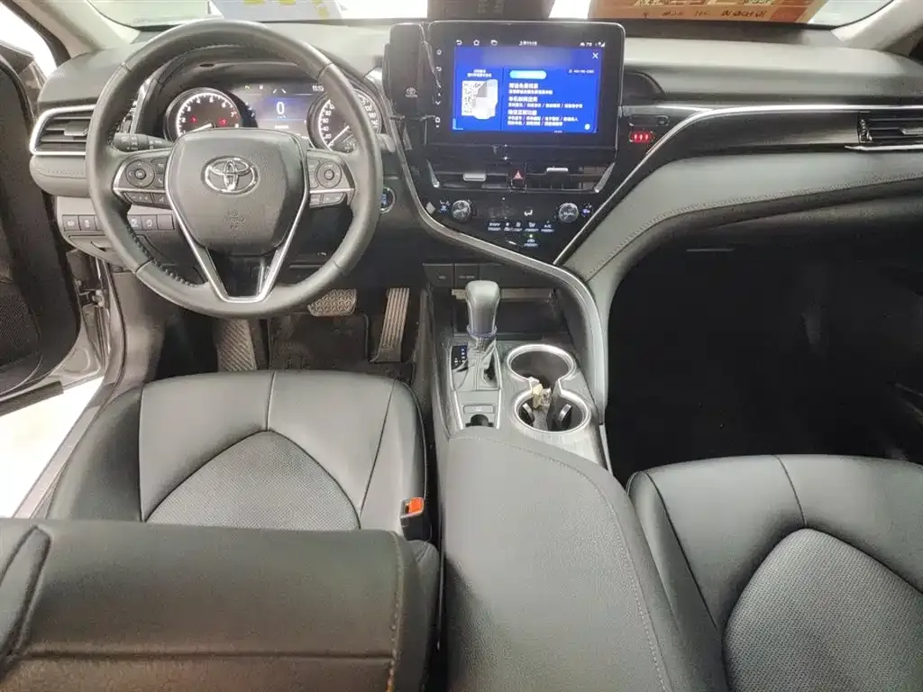 Toyota Camry 2024 из CN, фото 10