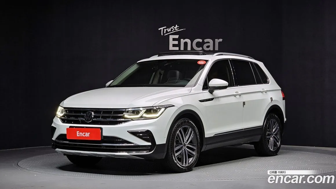 Volkswagen Tiguan — фото 1