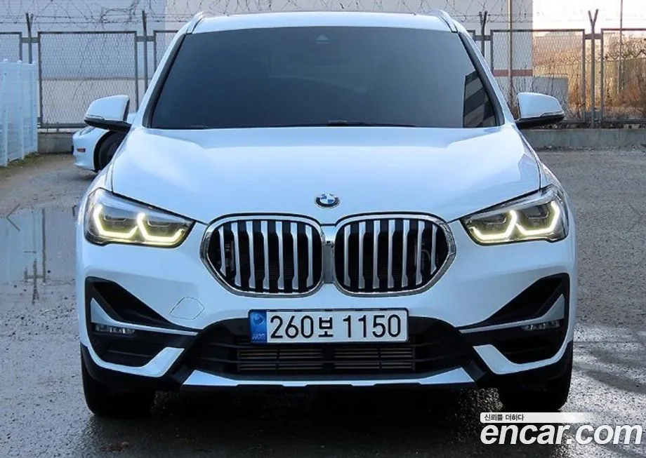 BMW X1 — фото 1