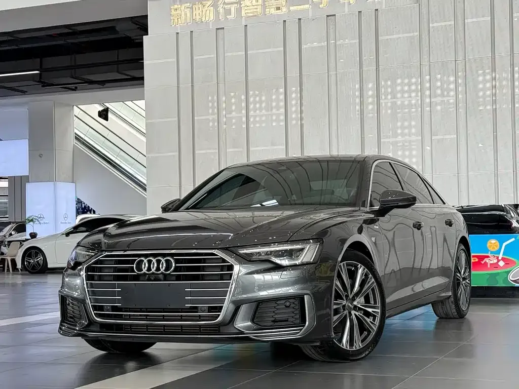 Audi A6L 2021 из CN, фото 1