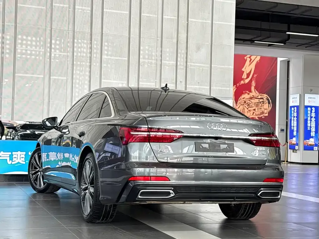 Audi A6L 2021 из CN, фото 4