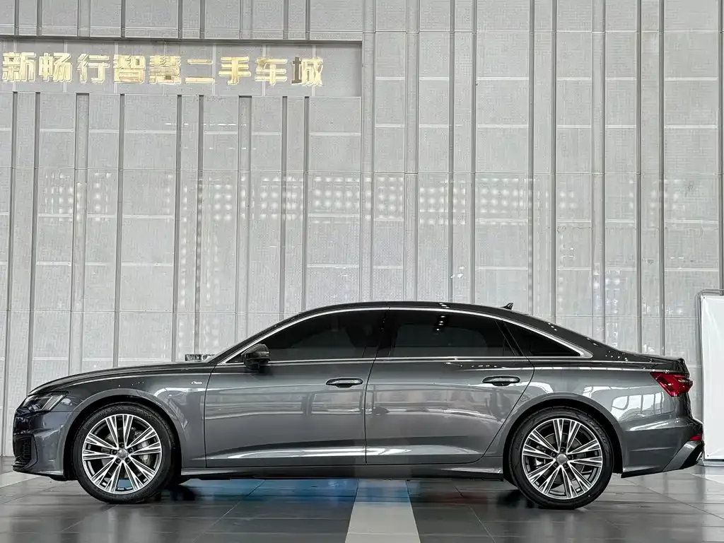 Audi A6L 2021 из CN, фото 7