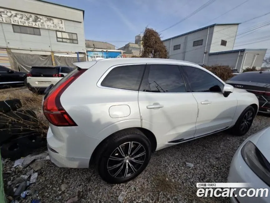 Volvo XC60 — фото 2
