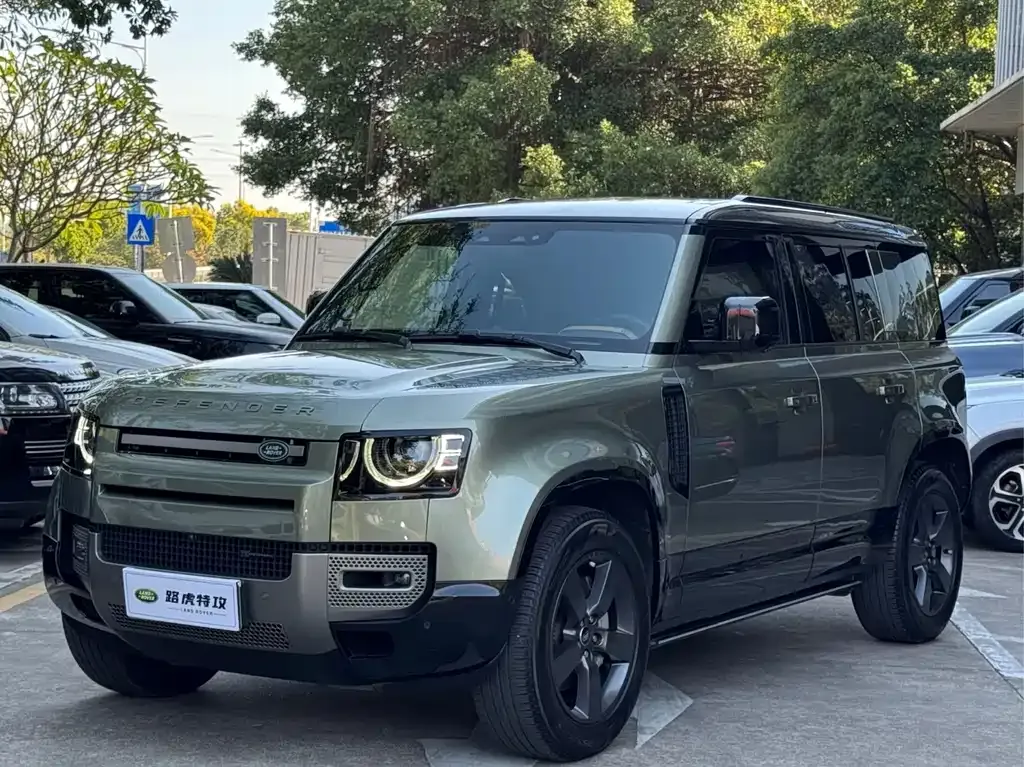 Land Rover Defender 2023 из CN, фото 1