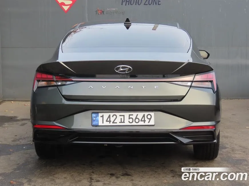 Hyundai AVANTE — фото 4
