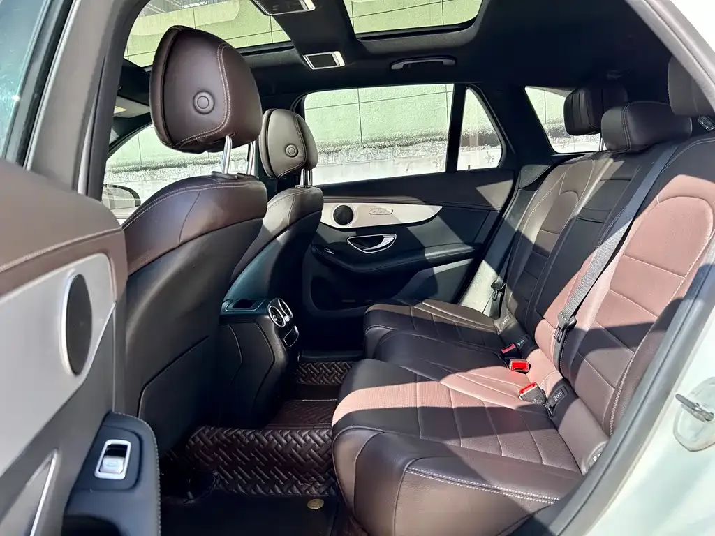 Mercedes-Benz GLC 2022 из CN, фото 10