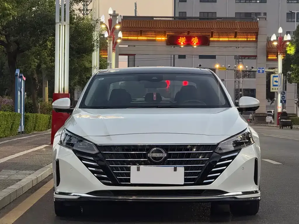 Nissan Teana — фото 2