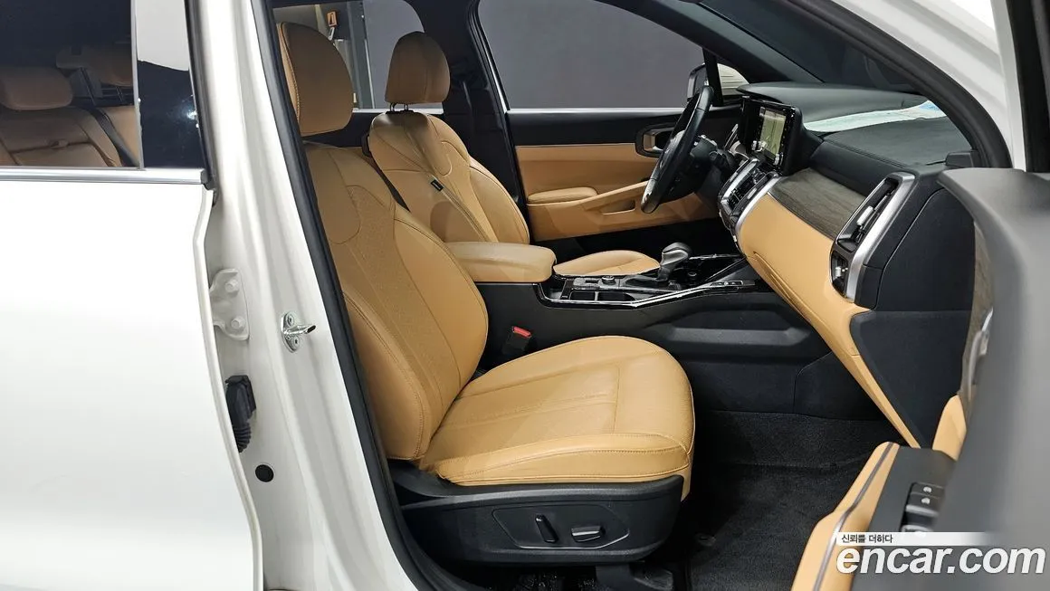 Kia Sorento — фото 10