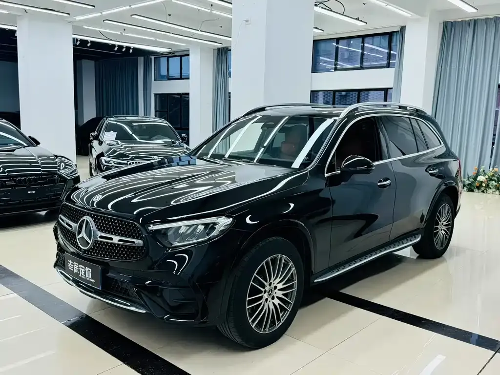 Mercedes-Benz GLC — фото 1