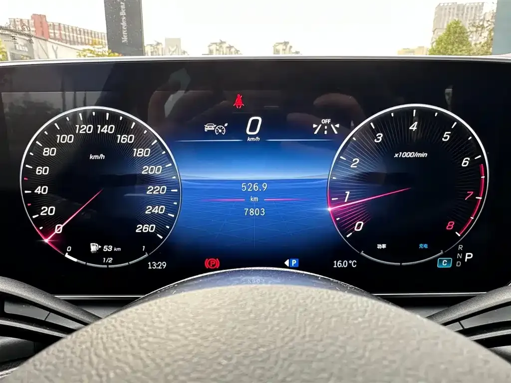 Mercedes-Benz GLC 2024 из CN, фото 5