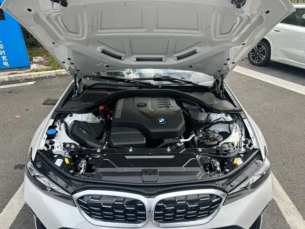 BMW 3 Series 2025 из CN, фото 7