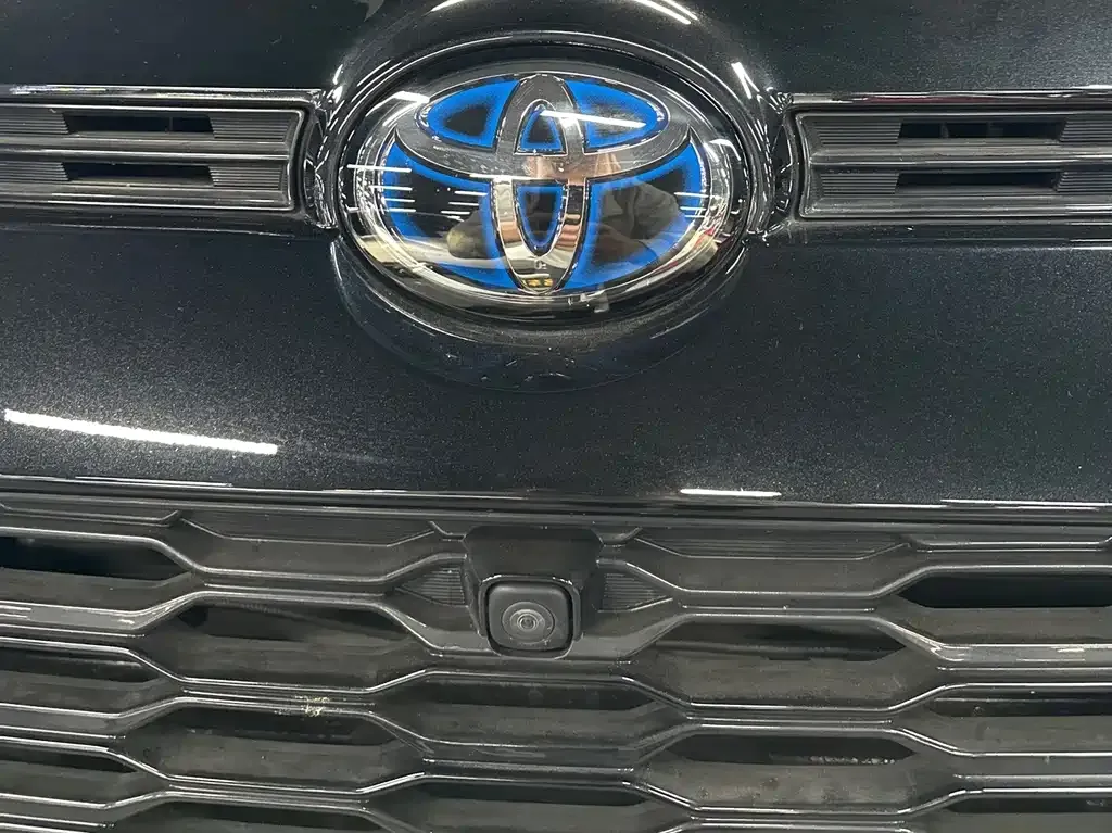 Toyota Wildlander — фото 10