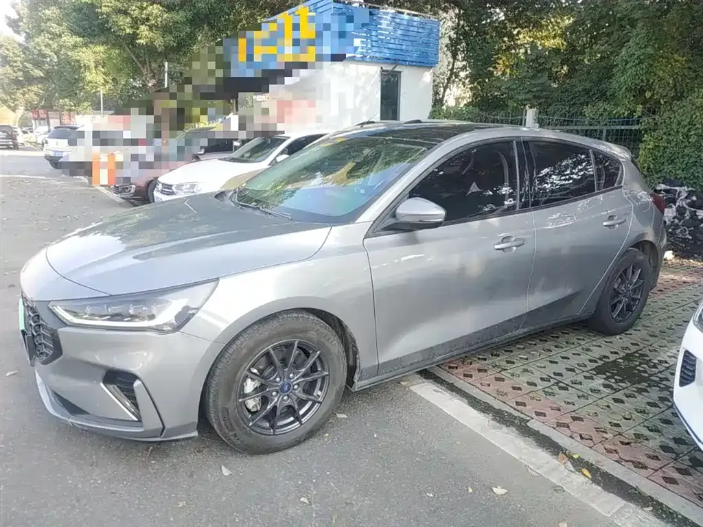 Ford Focus 2023 из CN, фото 5