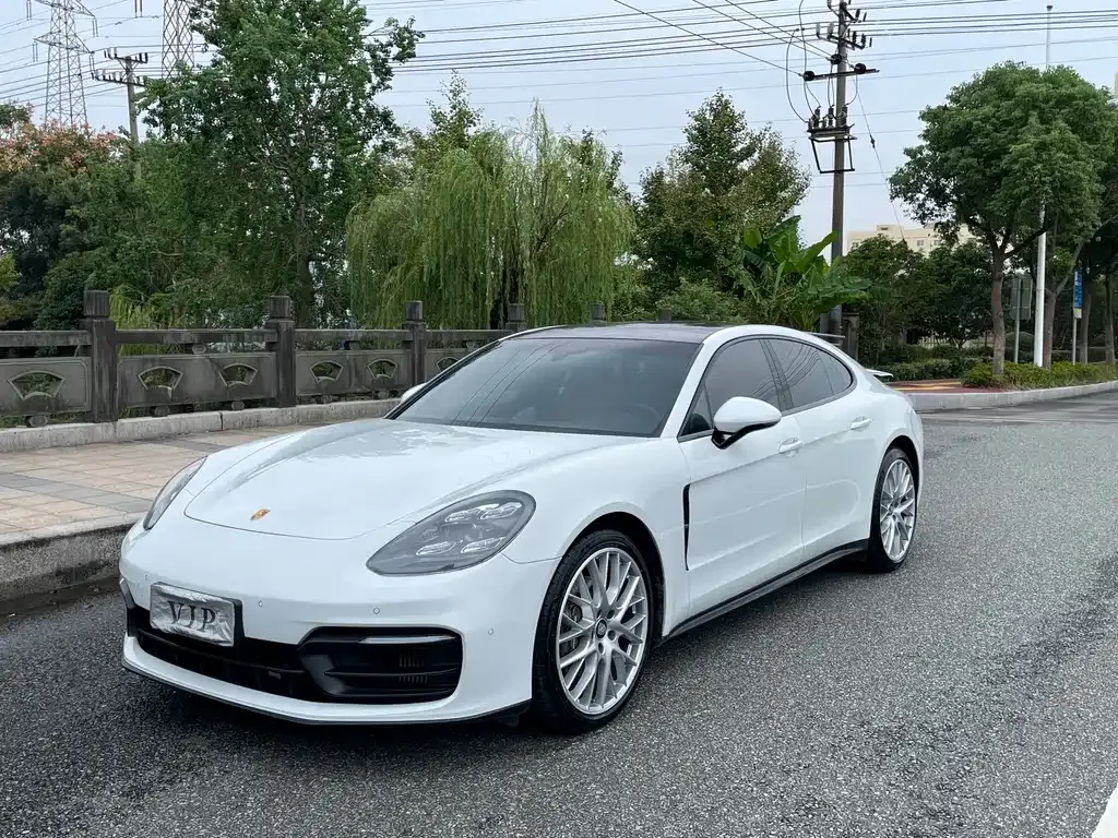 Porsche Panamera 2022 из CN, фото 1