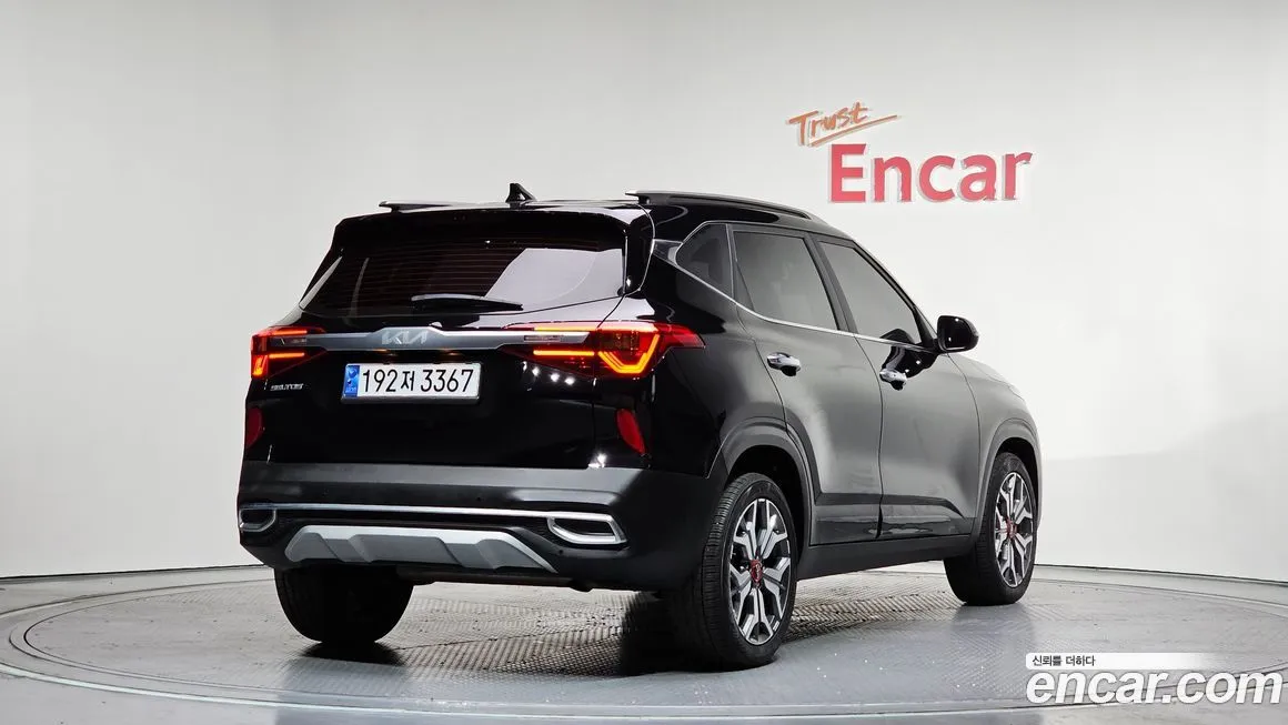 Kia Seltos 2023 из KR, фото 2