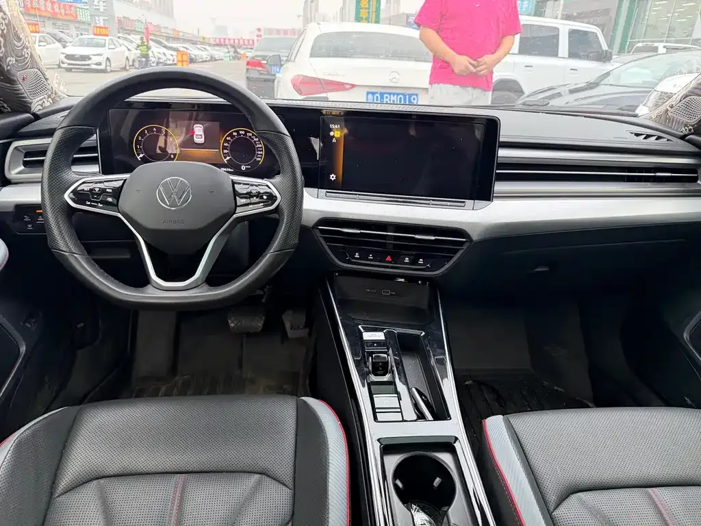 Volkswagen Lamando 2023 из CN, фото 8