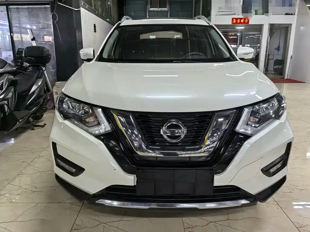 Nissan X-Trail 2021 из CN, фото 2